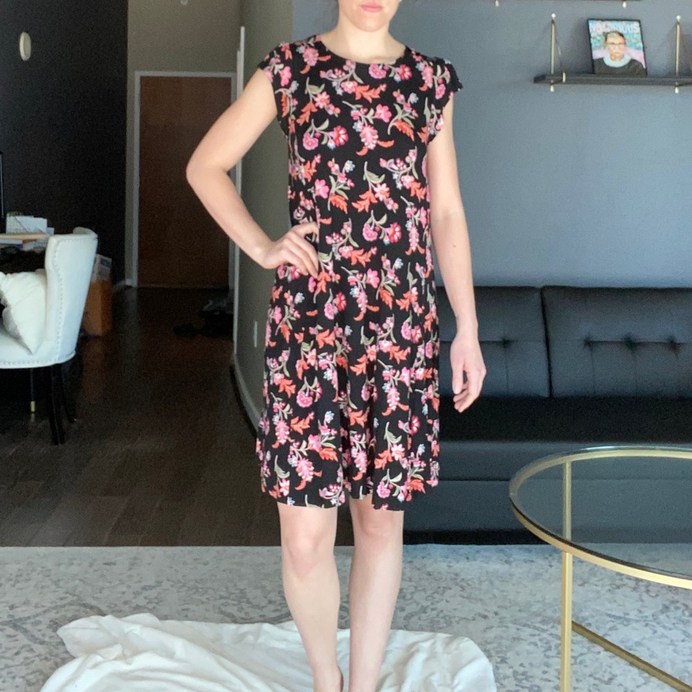 LOFT Floral Dress - Super Comfy
